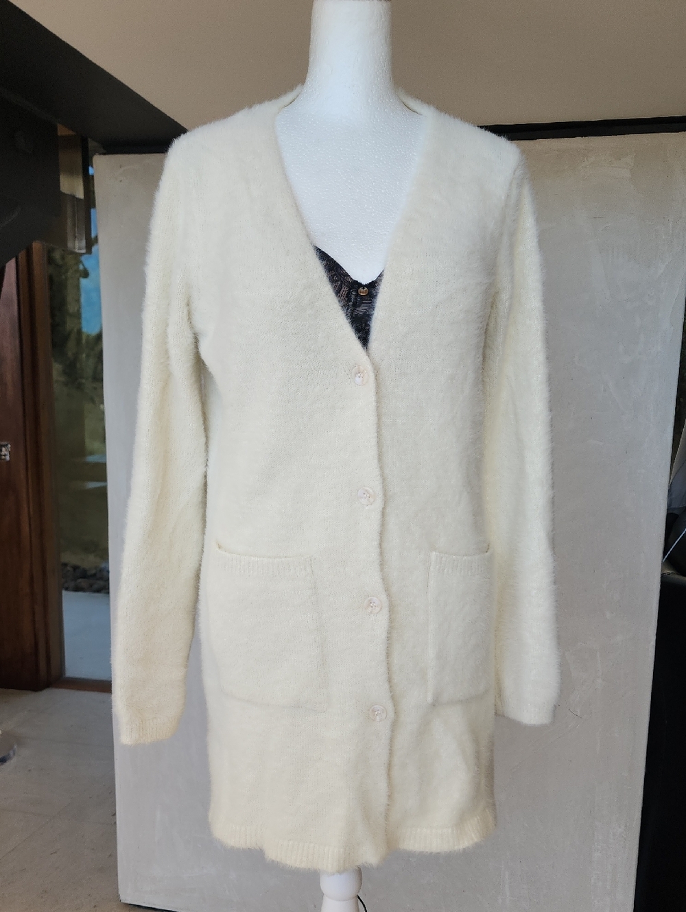 Boston Proper Cream Plush Fuzzy Knit Sweater With Pockets
